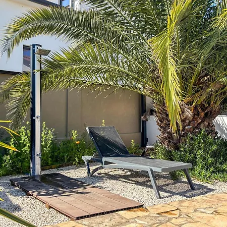Σπίτι διακοπών Cozy In Vardica With Sauna *